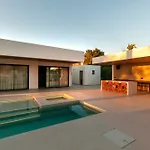 Adriano By Palmsuites * ムチャメル